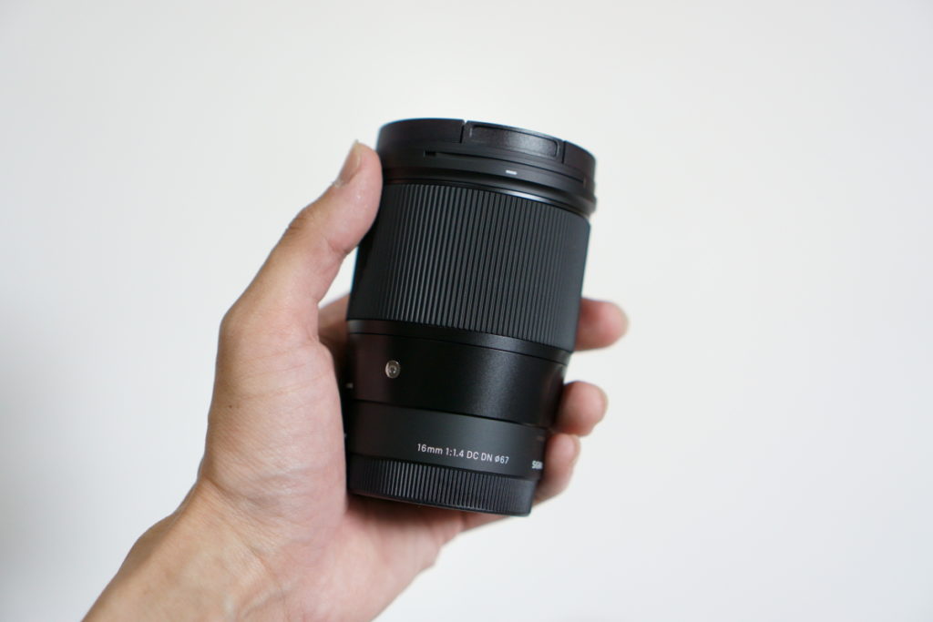SIGMA 16mm F1.4 DC DN レビュー】ボケ感が最高!ポートレートに SIGMA 16mm F1.4 DC DN レビュー】ボケ感が最高!ポートレートに